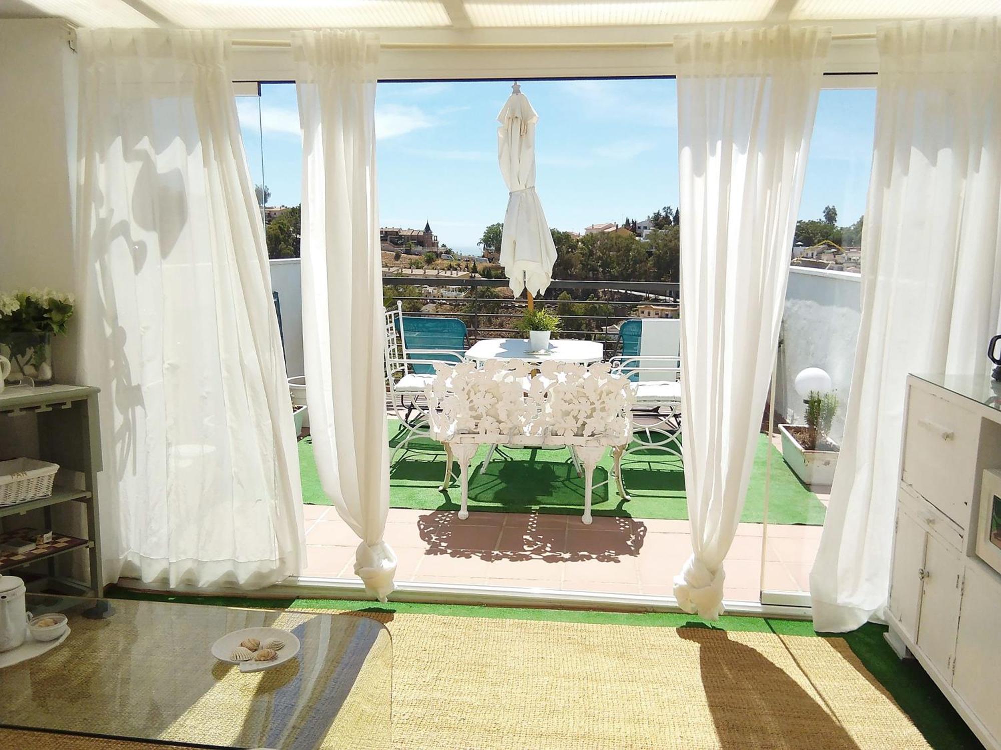 Great Penthouse & Terrace Overlooking The Sea - Free Parking * Malaga